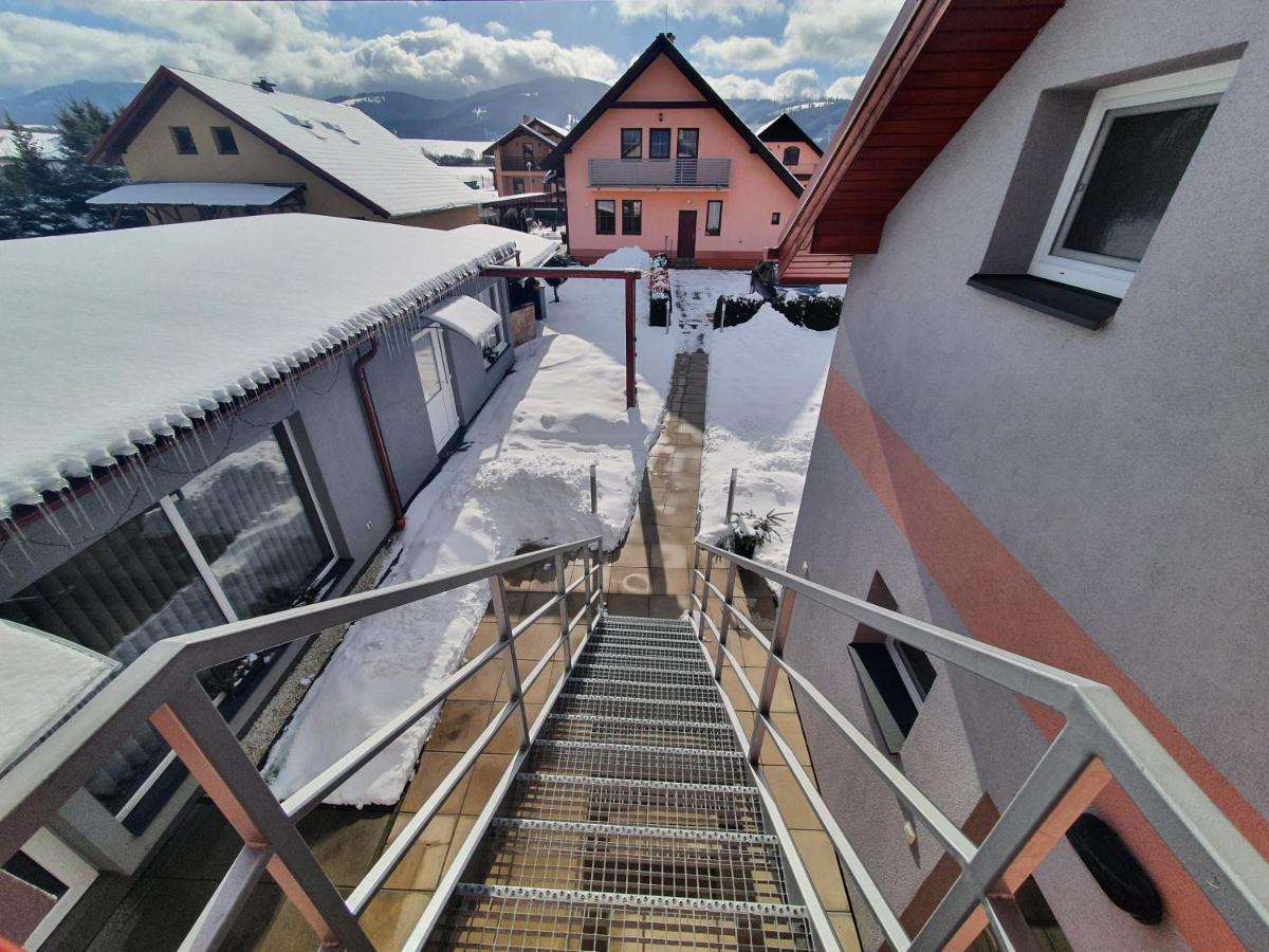 Apartmánový dom Stela Bešeňová Exteriér fotografie