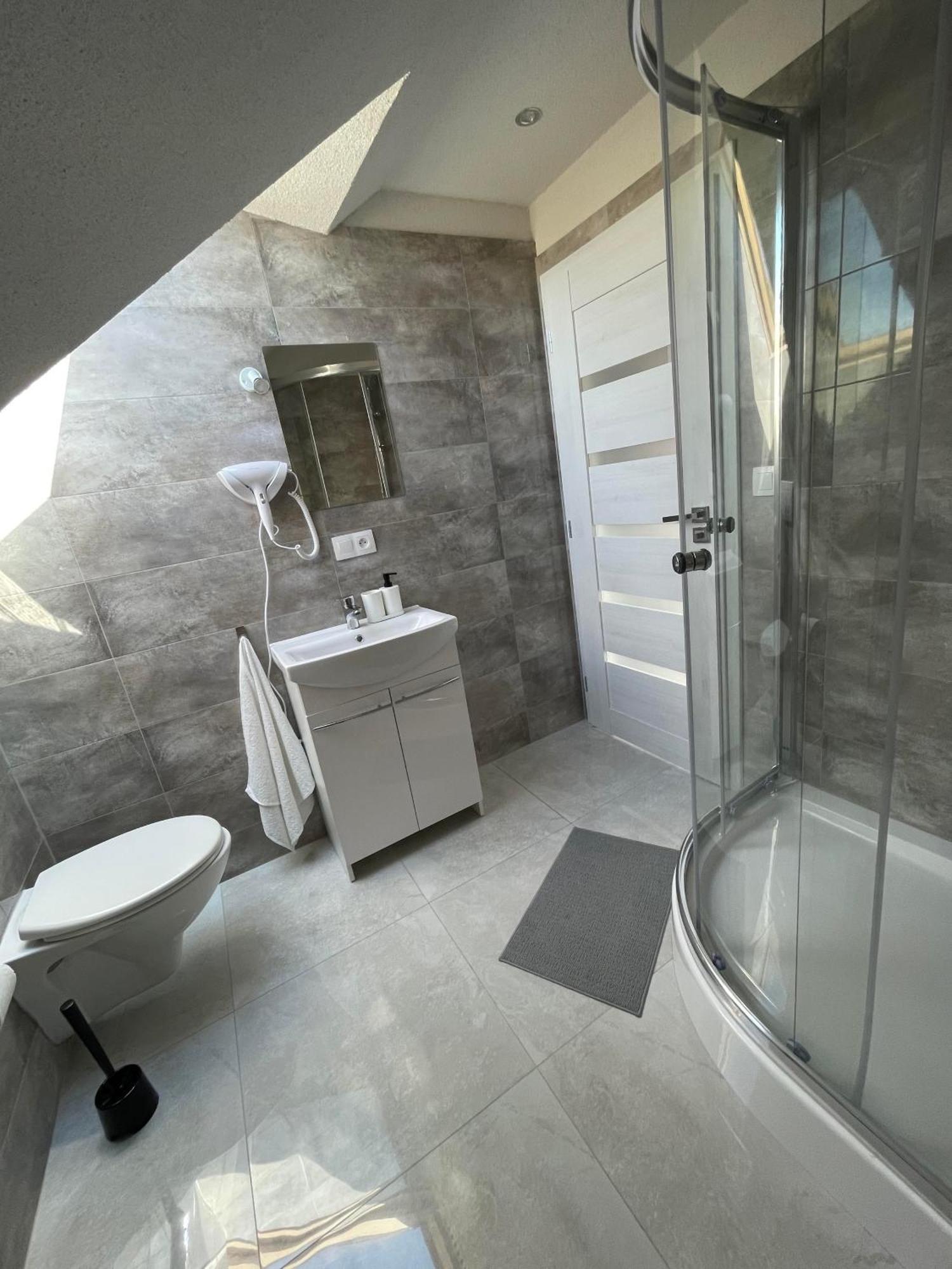 Apartmánový dom Stela Bešeňová Exteriér fotografie