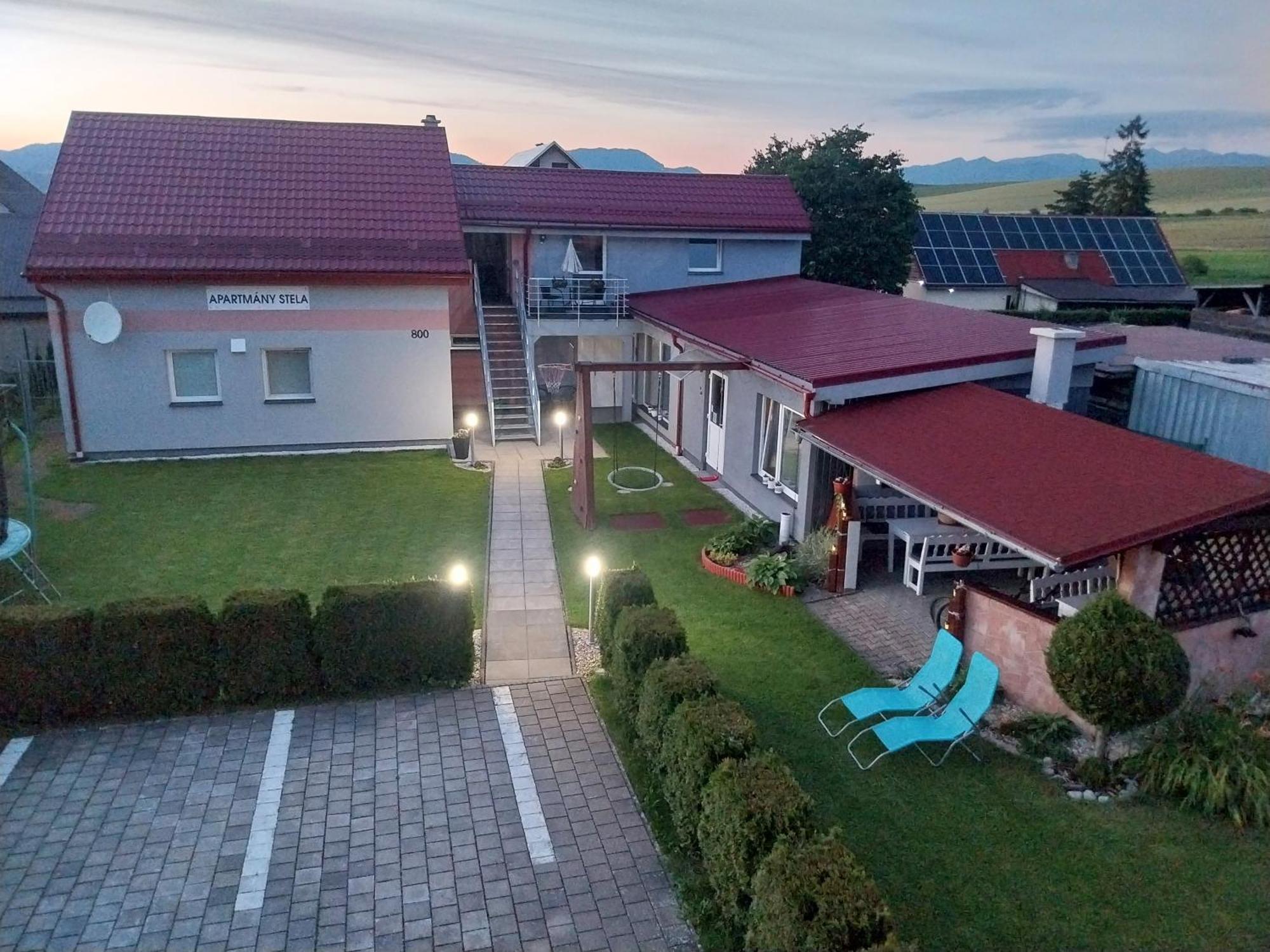 Apartmánový dom Stela Bešeňová Exteriér fotografie